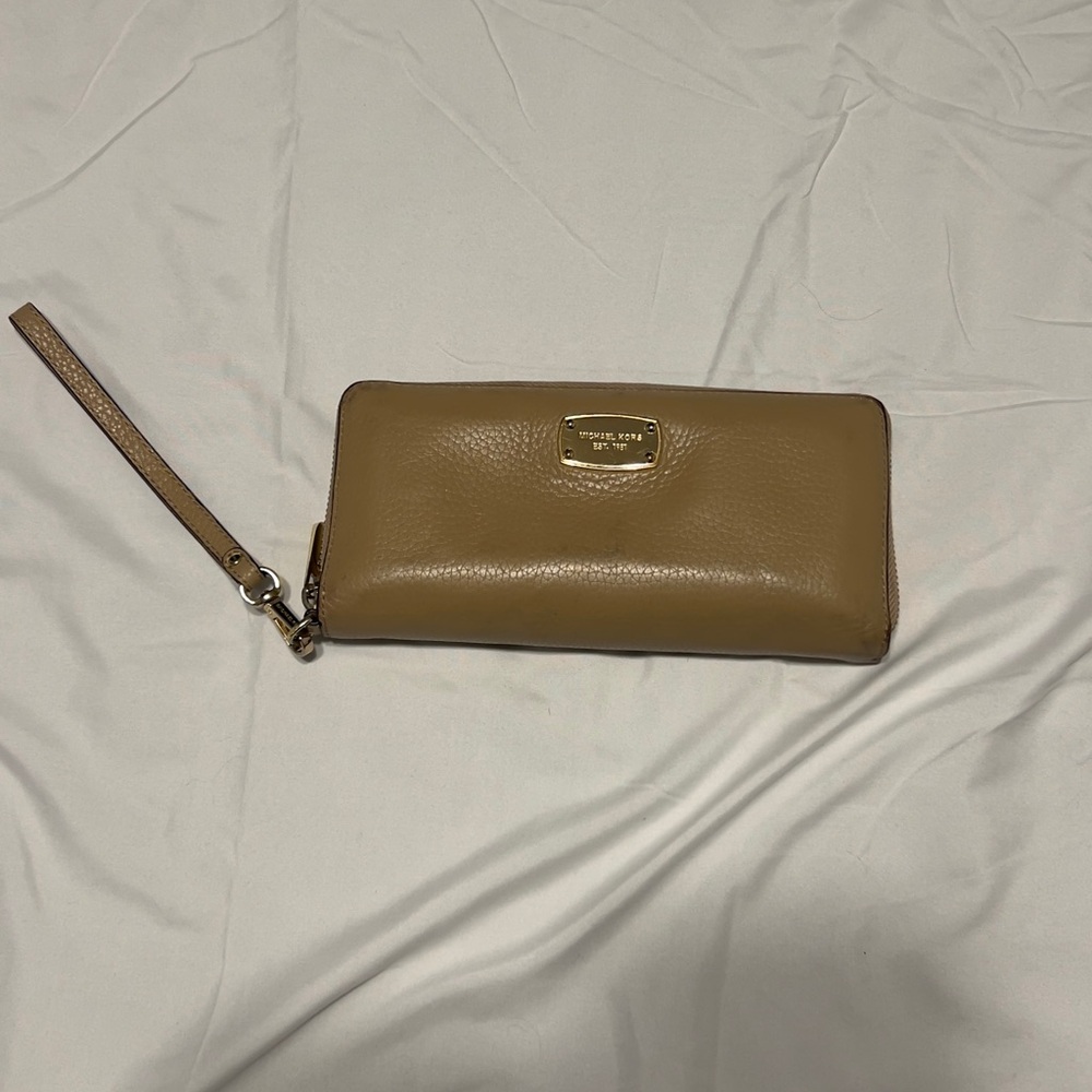 Michael Kors Tan Leather Wallet with Wristlet
